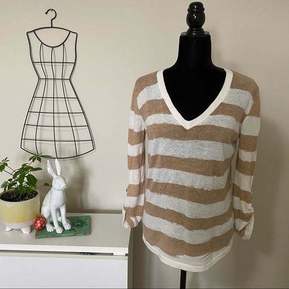 Painted stripe cream and beige sweater - Picture 2 of 5